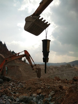 貴州清鎮豎井開挖無粉塵劈裂機技術 礦山開采的綠色革新